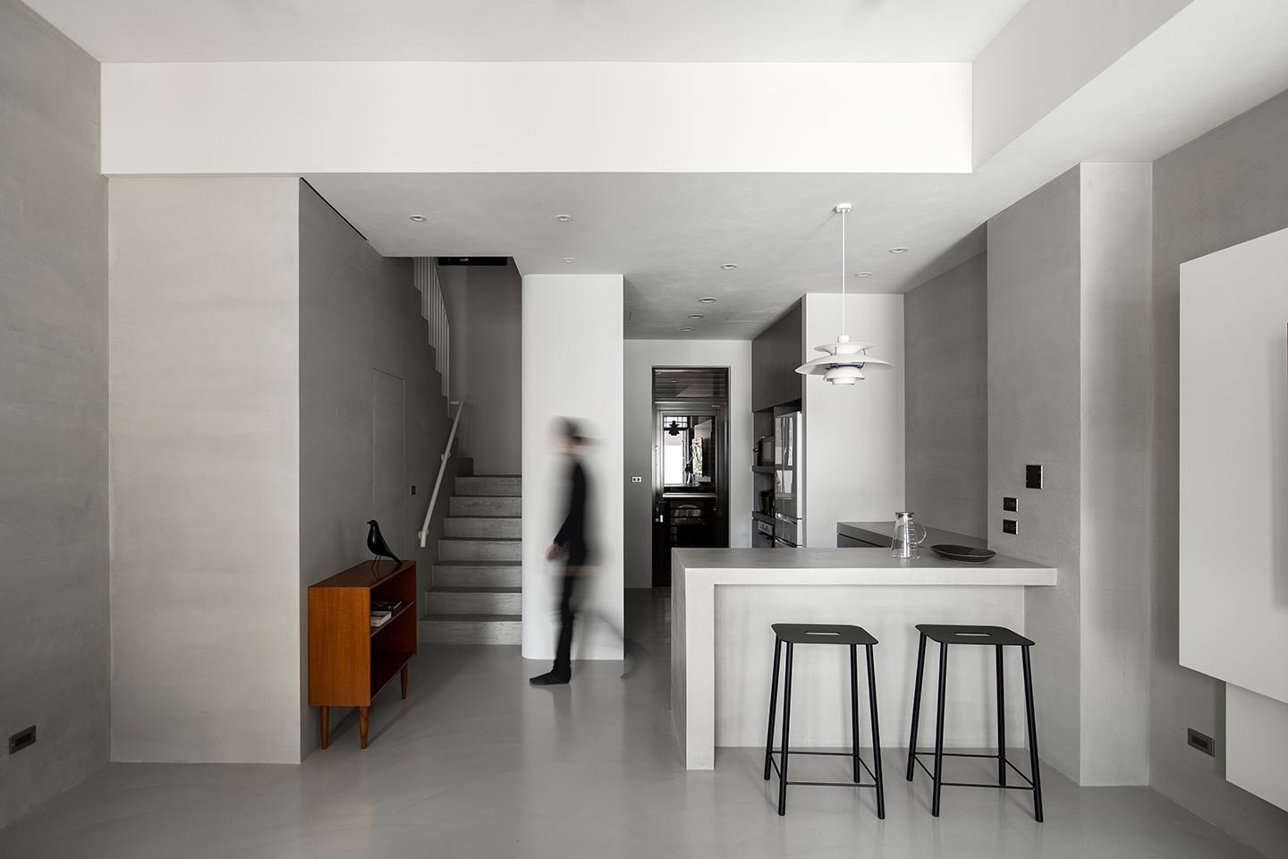 Studio Reorigin 原研創合空間整合清水混凝土低調簡約室內設計攝影，陳建瑋設計師，北歐風景,Reorigin Nordic Home,Louis Poulsen PH 5 Suspension Lamp,空間室內設計攝影作品集-台北商業攝影公司推薦-空間室內設計攝影作品集-台北商業攝影公司推薦-photo2.5D提供：台北攝影棚,攝影作品集,商業攝影棚,產品攝影棚,商品攝影棚,商品情境攝影,食物攝影棚,美食攝影棚,人像攝影棚,室內設計攝影,空間攝影(商業攝影報價單,收費,費用洽詢),化妝品攝影,情境攝影,時裝攝影,珠寶攝影,飾品攝影,精品攝影,3C產品攝影,3C電子攝影,家電攝影,電器攝影,美妝攝影,保養品攝影,攝影學課程,攝影教學,攝影講座,攝影技法課程。客戶觸及台中、台南、高雄、新竹、桃園與北台灣。